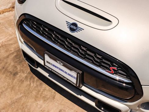Used 2021 MINI Cooper S w/ Premium Package FWD image 11