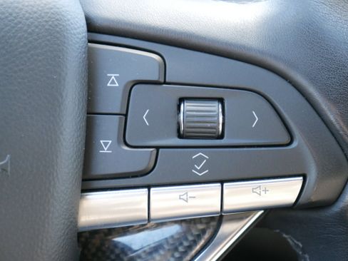 Used 2024 Cadillac XT6 Sport w/ Technology Package image 27