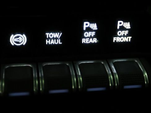Used 2026 RAM 2500 Tradesman AWD/4WD image 24