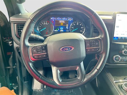 Used 2024 Ford Expedition Max Limited image 11