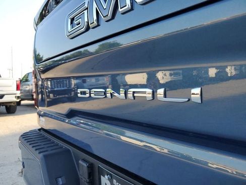 New 2026 GMC Sierra 2500 Denali Ultimate w/ Max Trailering Package AWD/4WD image 9