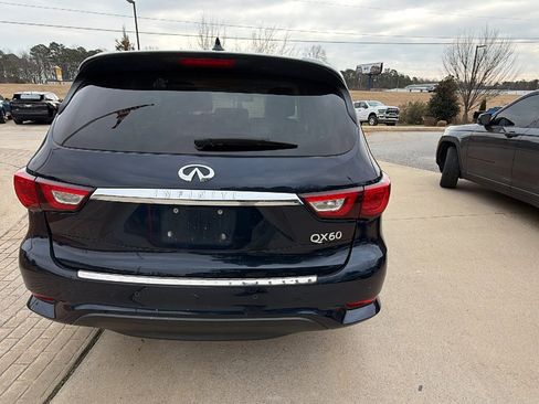Used 2017 INFINITI QX60 FWD w/ Premium Plus Package image 9