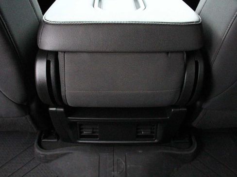Used 2023 Chevrolet Silverado 2500 Custom w/ Custom Value Package AWD/4WD image 27