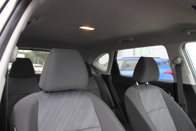 Used 2025 Kia Seltos LX AWD/4WD image 33