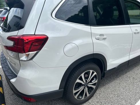 Used 2020 Subaru Forester Limited w/ Popular Package #3 AWD/4WD image 9