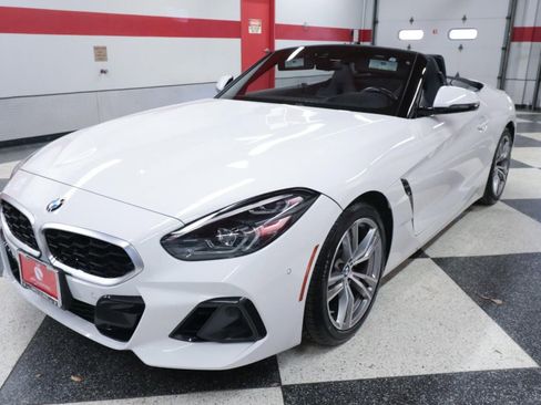 Used 2025 BMW Z4 sDrive30i image 5