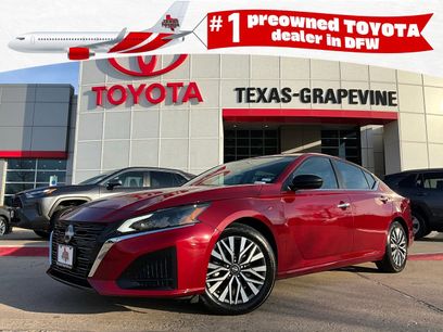 Used 2025 Nissan Altima 2.5 SV