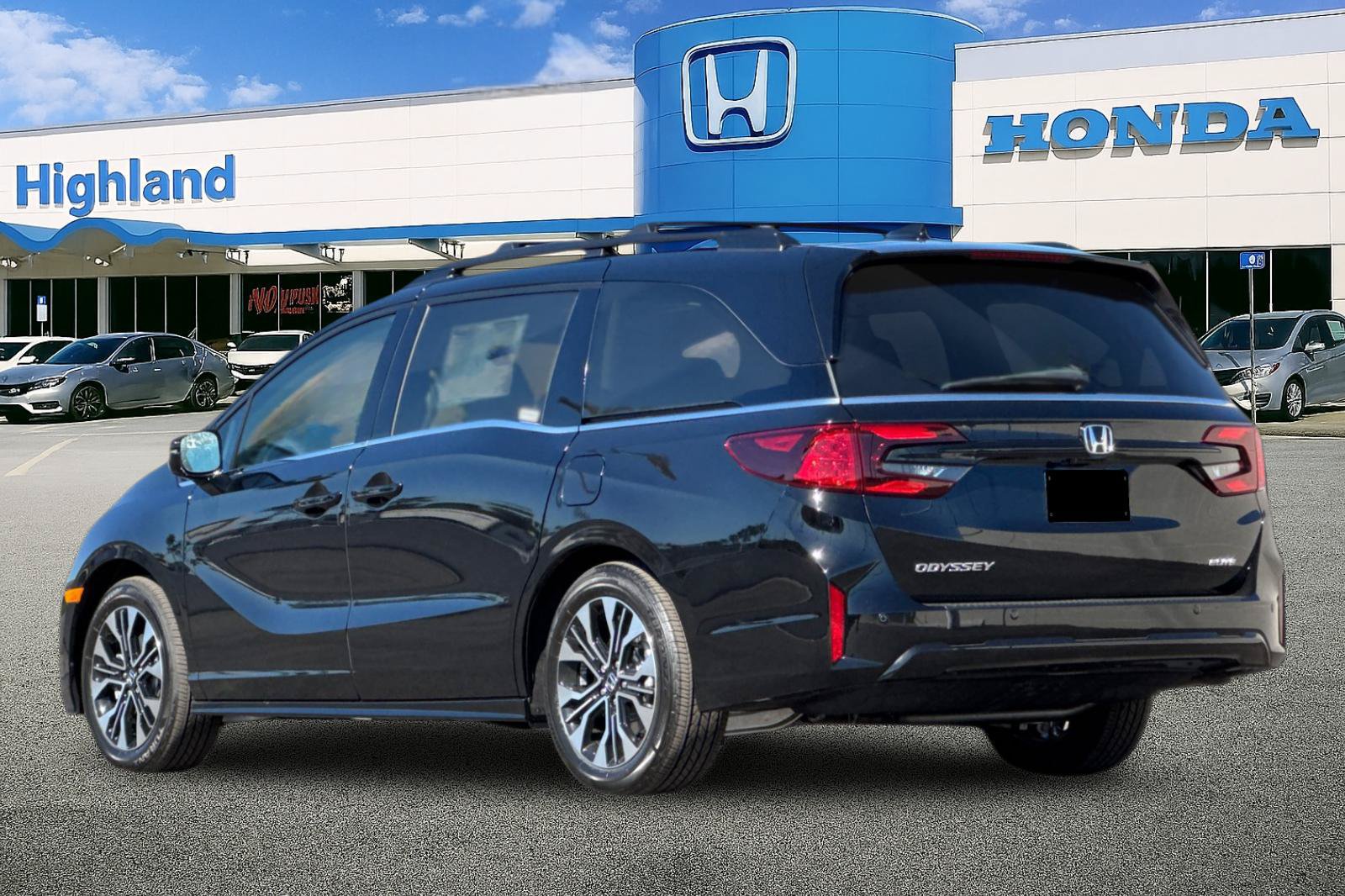 New 2027 Honda Odyssey Elite image 3