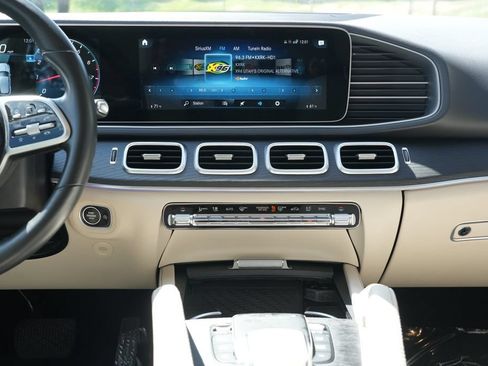 Used 2021 Mercedes-Benz GLE 350 4MATIC image 17