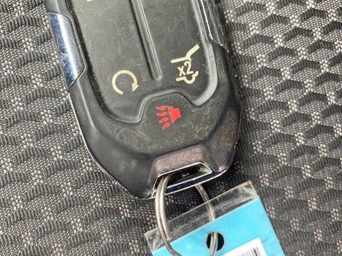 Certified 2023 GMC Terrain SLE w/ Driver Convenience Package image 24