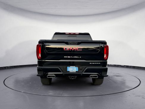 Used 2026 GMC Sierra 1500 Denali AWD/4WD image 5