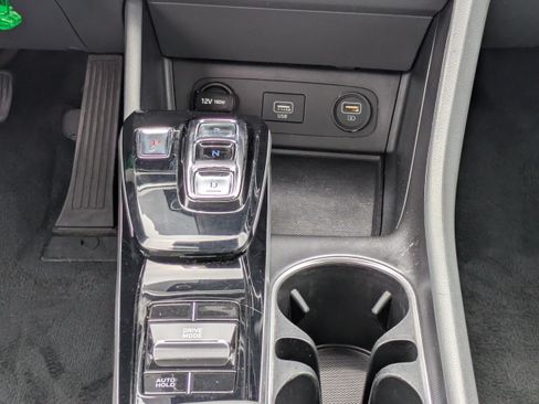 Used 2020 Hyundai Sonata SE FWD image 17