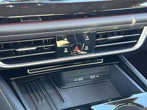 New 2026 Volkswagen Atlas SEL Premium R-Line image 24