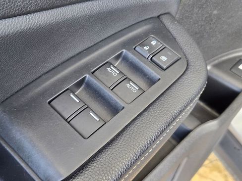 Used 2022 Honda Ridgeline Sport image 12