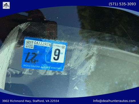 Used 2016 Acura TLX w/ Technology Package FWD image 36