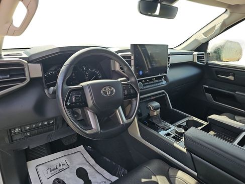 Used 2022 Toyota Tundra Limited AWD/4WD image 13