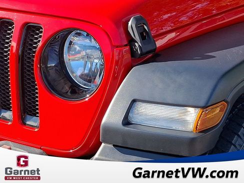 Used 2020 Jeep Wrangler Unlimited Sport image 10