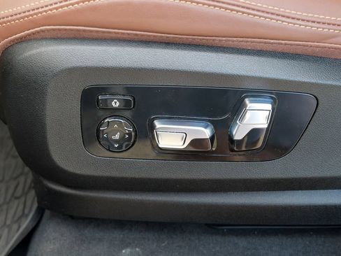 Used 2023 BMW X5 M50i w/ Executive Package AWD/4WD image 25