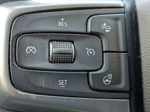 Used 2023 Chevrolet Silverado 1500 LTZ image 17