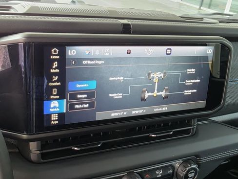 Used 2024 Jeep Wrangler Unlimited Rubicon 4xe image 19