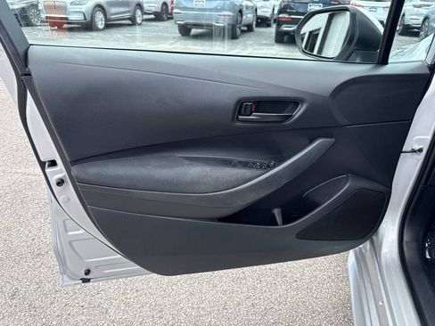 Used 2024 Toyota Corolla LE FWD image 19