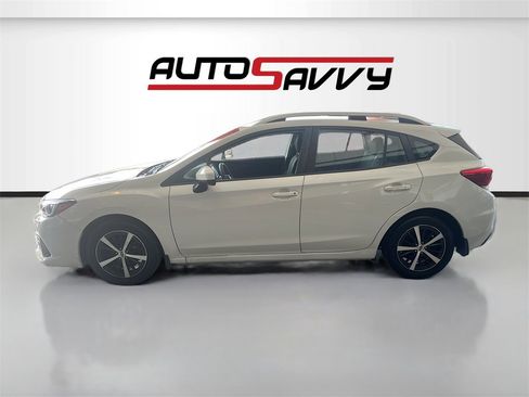 Used 2022 Subaru Impreza 2.0i Premium image 4