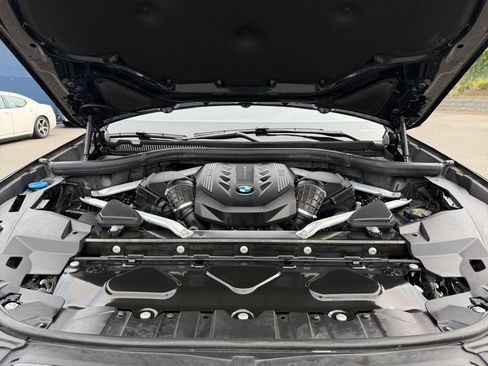 Used 2022 BMW X5 M50i w/ Executive Package AWD/4WD image 29