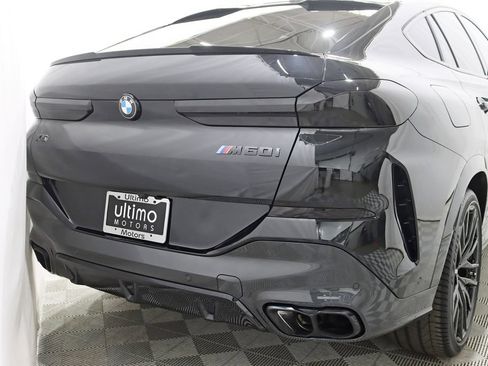 Used 2025 BMW X6 M60i AWD/4WD image 13