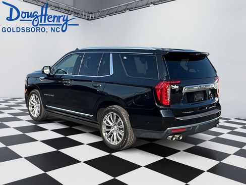 Used 2024 GMC Yukon Denali w/ Denali Reserve Package AWD/4WD image 3
