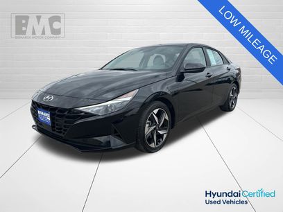 Used 2023 Hyundai Elantra SEL w/ Convenience Package