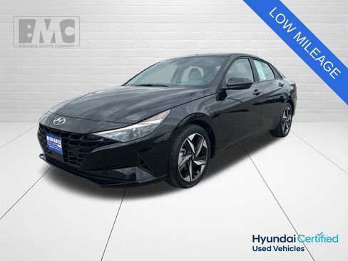 Used 2023 Hyundai Elantra SEL w/ Convenience Package FWD image 1