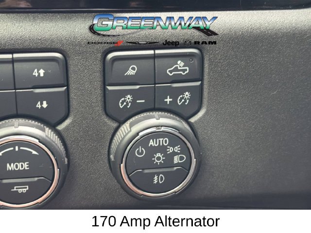 Used 2024 Chevrolet Silverado 2500 High Country w/ High Country Premium Package AWD/4WD image 29