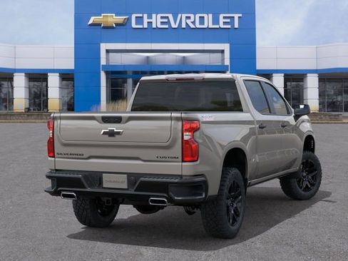 New 2026 Chevrolet Silverado 1500 Custom Trail Boss w/ Dark Appearance Package image 4