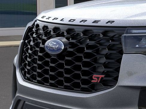 New 2026 Ford Explorer ST image 18