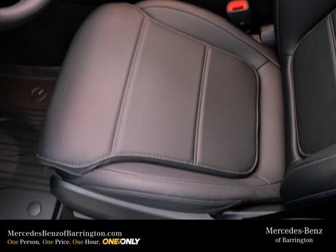 New 2026 Mercedes-Benz GLC 300 4MATIC image 17