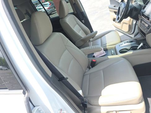 Used 2023 Honda Ridgeline RTL-E image 25