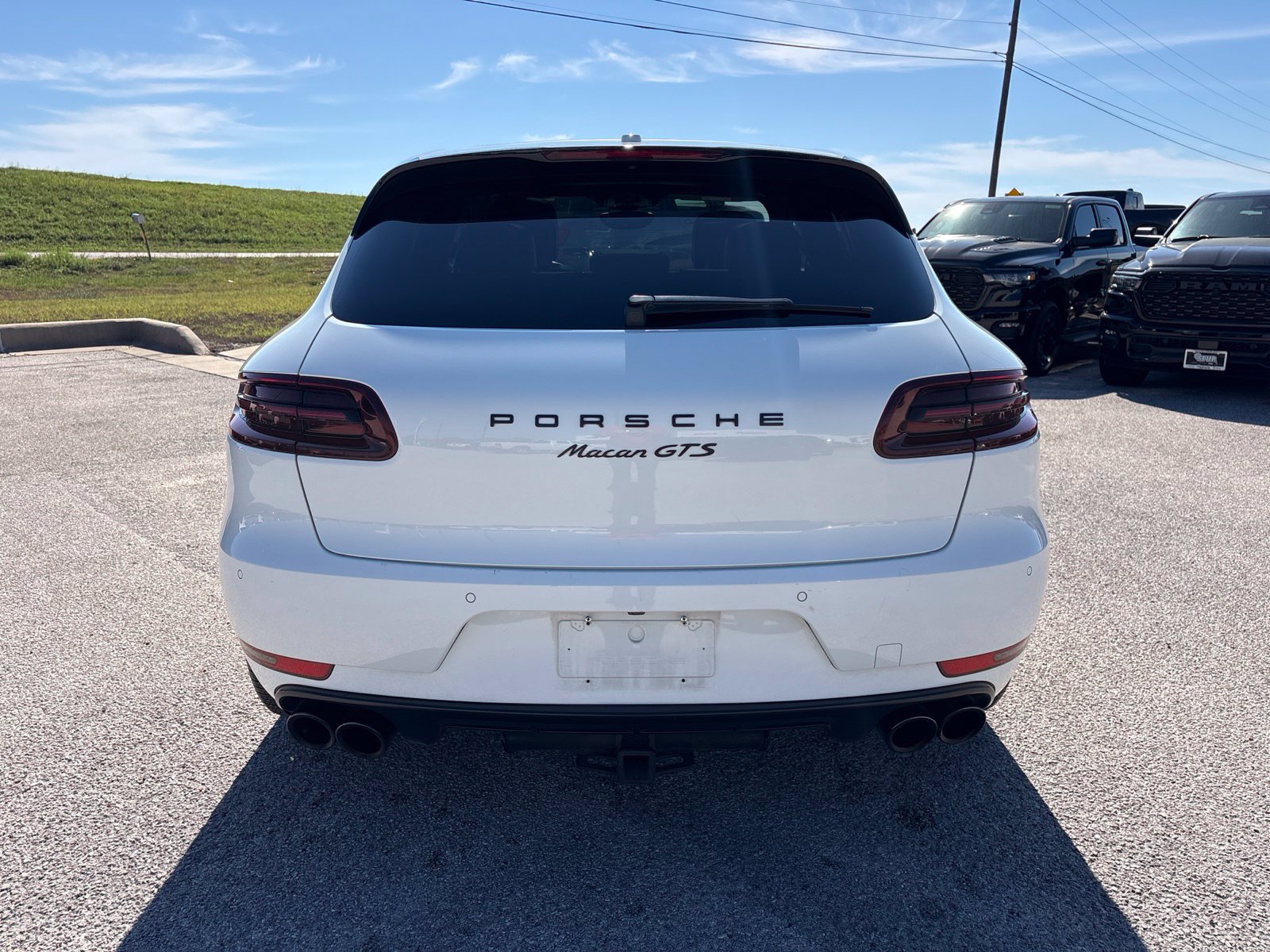 Used 2018 Porsche Macan GTS AWD/4WD image 5