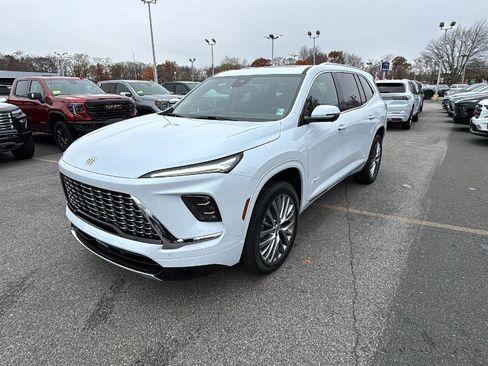 New 2026 Buick Enclave Avenir w/ Super Cruise Package image 3