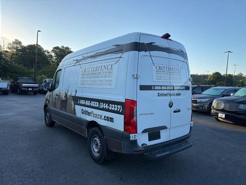 Used 2024 Mercedes-Benz Sprinter 2500 image 16