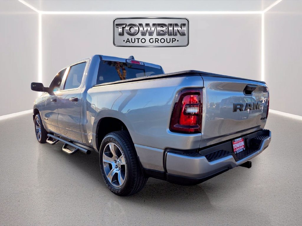 Used 2025 RAM 1500 Tradesman AWD/4WD image 6