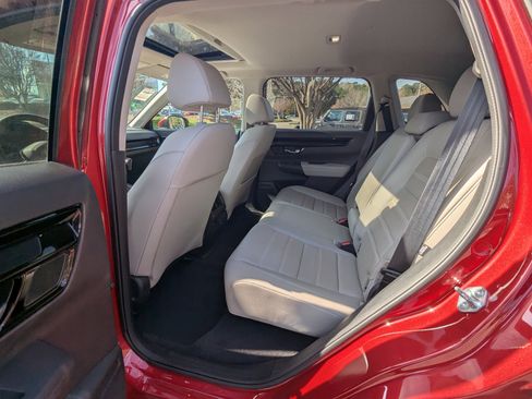 Used 2024 Honda CR-V EX-L image 11