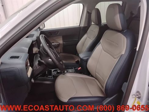 Used 2025 Ford Maverick Lariat w/ 4K Tow Package image 10