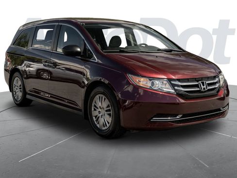 Used 2014 Honda Odyssey LX image 4