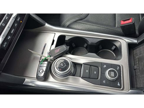 Used 2020 Ford Explorer ST w/ ST Street Pack image 23