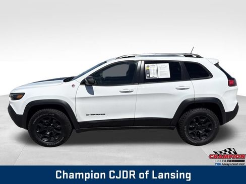 Used 2020 Jeep Cherokee Trailhawk w/ Cold Weather Group AWD/4WD image 4