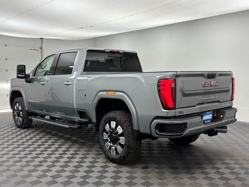 New 2026 GMC Sierra 2500 Denali w/ Denali Reserve Package image 16