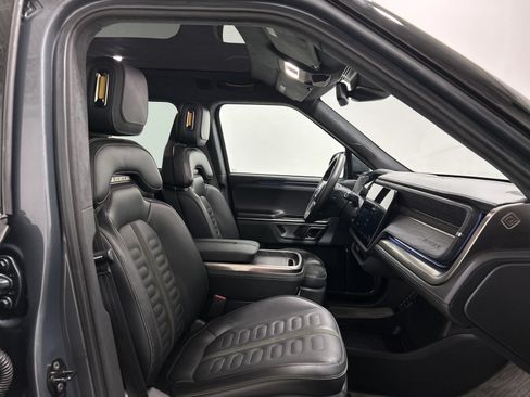 Used 2024 Rivian R1T Adventure AWD/4WD image 23