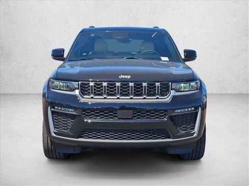New 2026 Jeep Grand Cherokee Limited w/ Trailer Tow Package RWD image 6