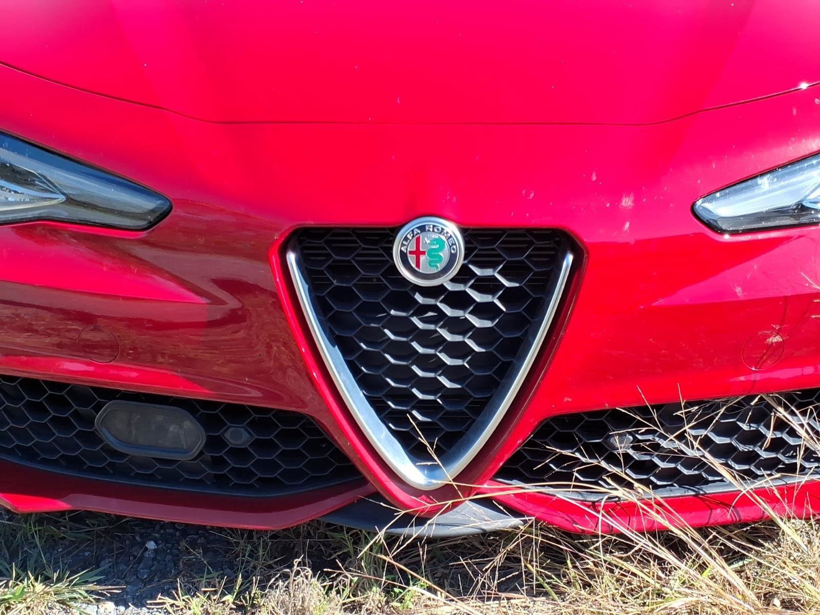 Used 2023 Alfa Romeo Giulia Ti w/ Active Assist Plus Package AWD/4WD image 5