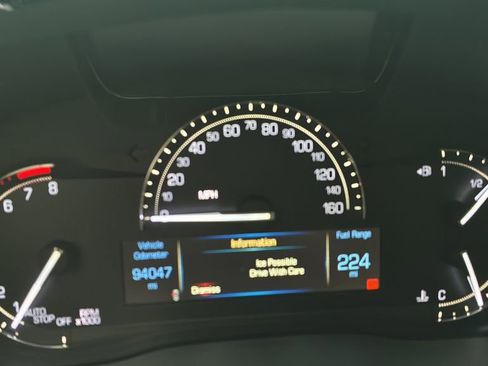 Used 2018 Cadillac XT5 Premium Luxury w/ Driver Assist Package image 13